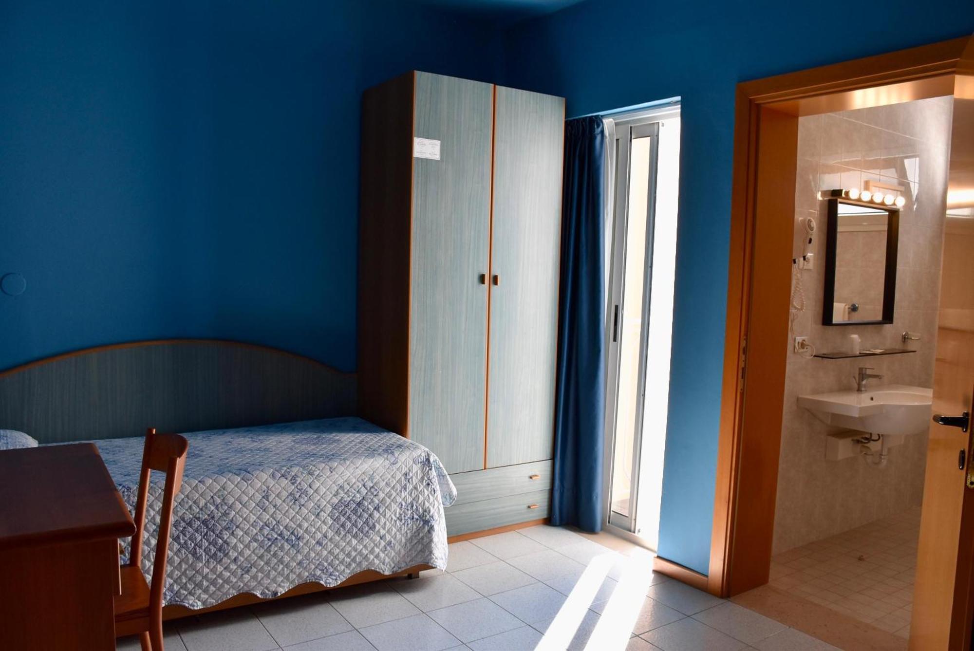 Hotel Portofino Лидо ди Йезоло Екстериор снимка