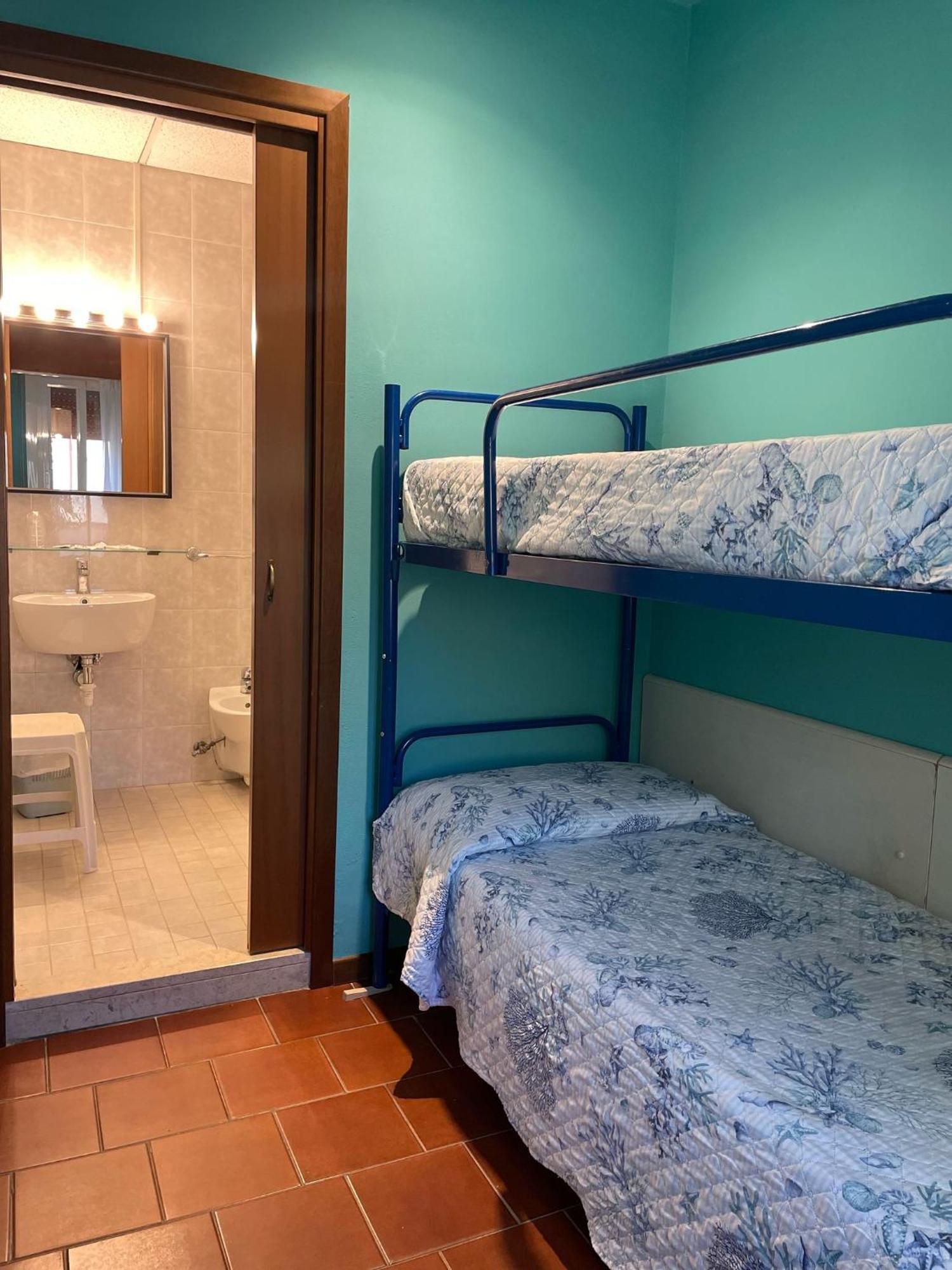 Hotel Portofino Лидо ди Йезоло Екстериор снимка